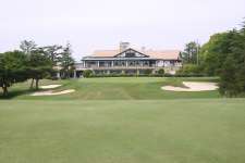 Hirono 9th Hole and clubhouse