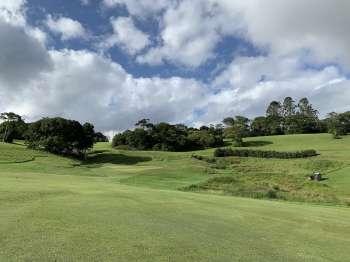 Approaching the 11th green