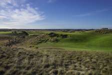 National Moonah 6th Hole Photo by Larry Lambrecht