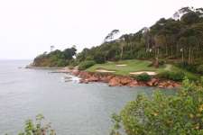 The par three 9th hole at Ria Bintan