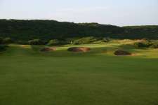 Bunkers guarding the 5th green